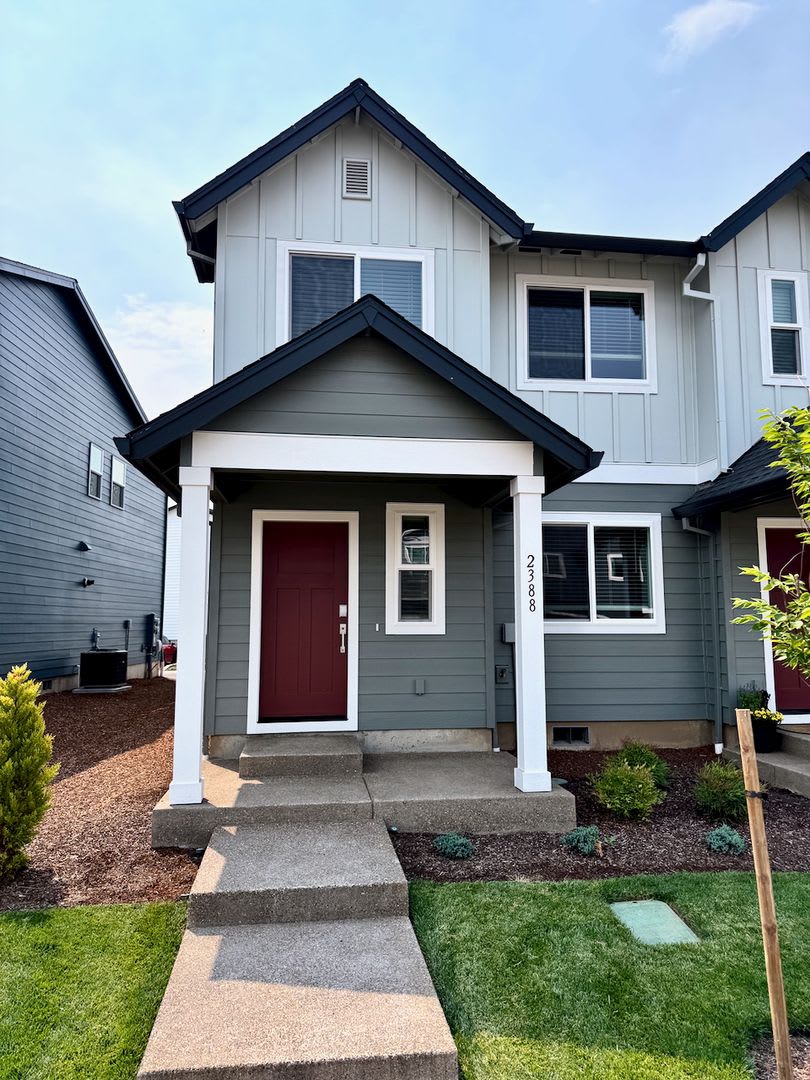 Brand New 3 Bedroom End Unit Townhome In Woodburn – photo 1 of 267