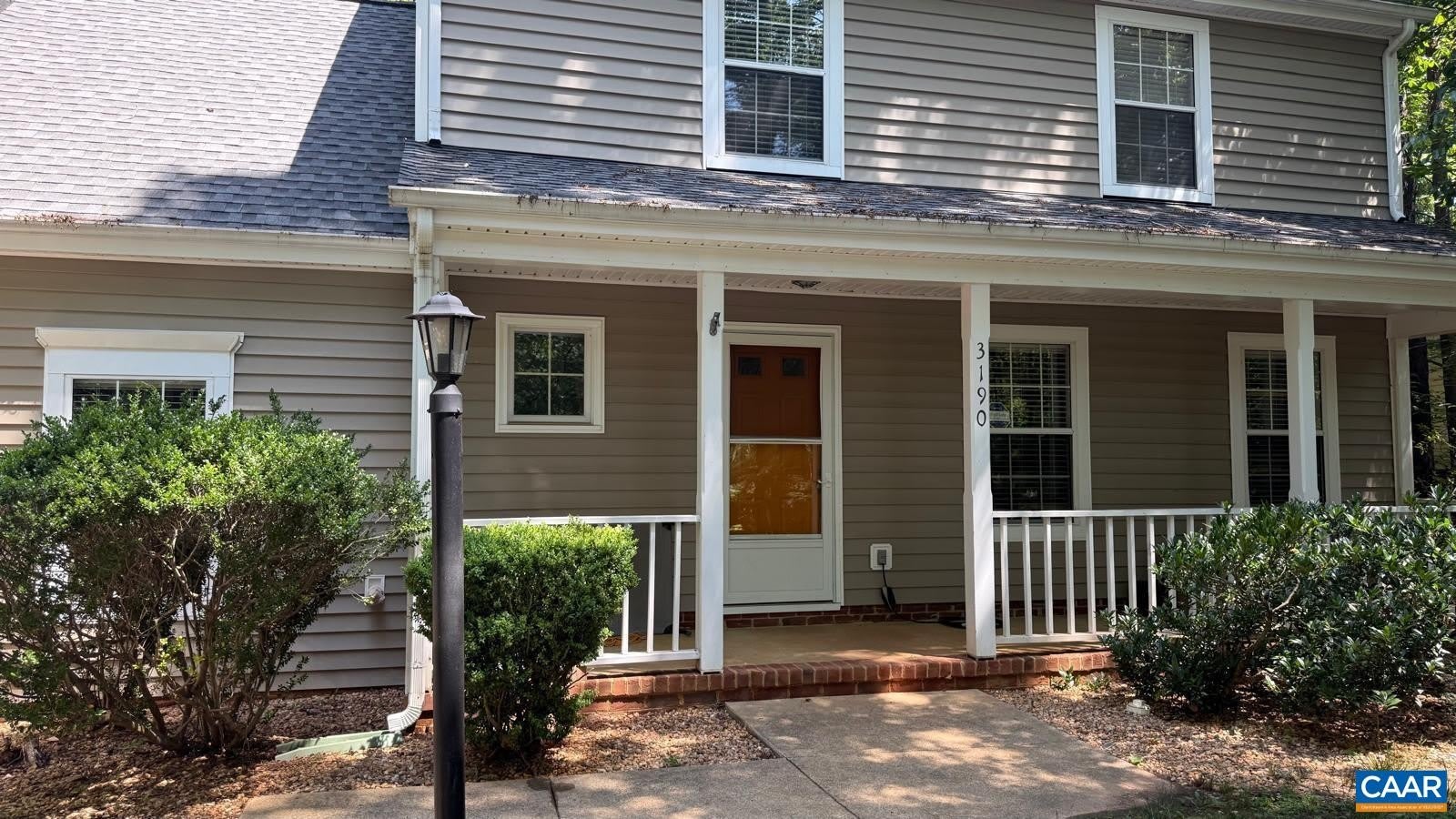 3190 SADDLEBROOK LN – photo 1 of 29