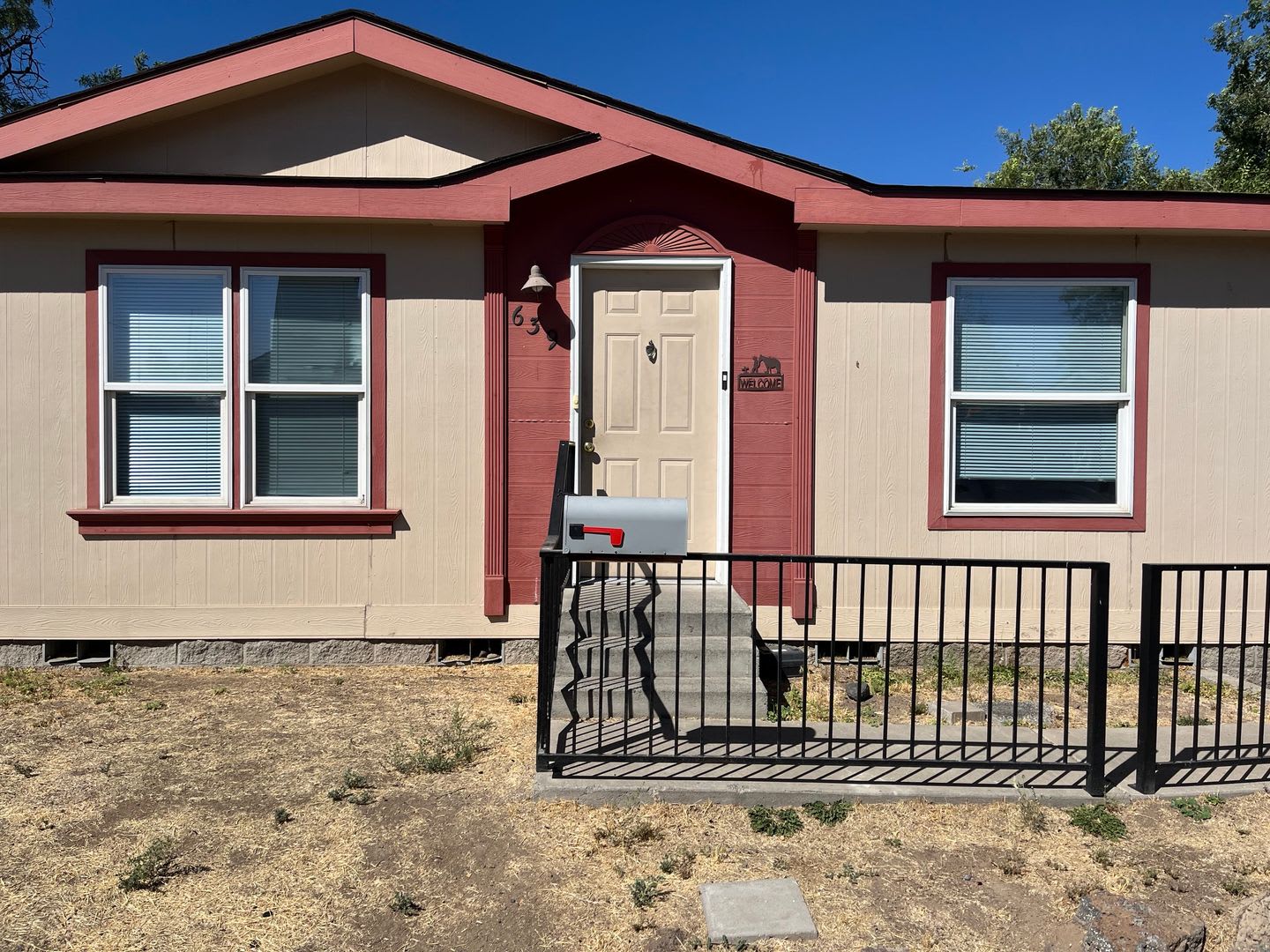 73A – photo 1