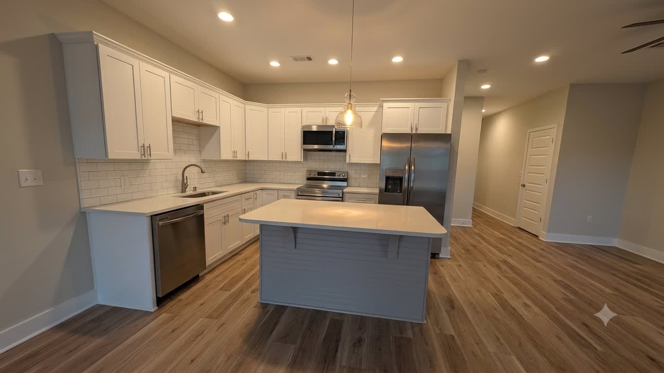 537 N 20Th St – photo 1 of 18