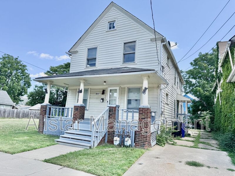 3617 W 46Th – photo 1