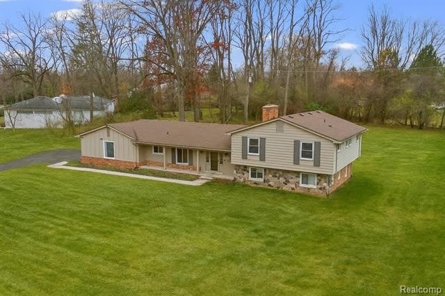 5570 FORMAN Drive – photo 1