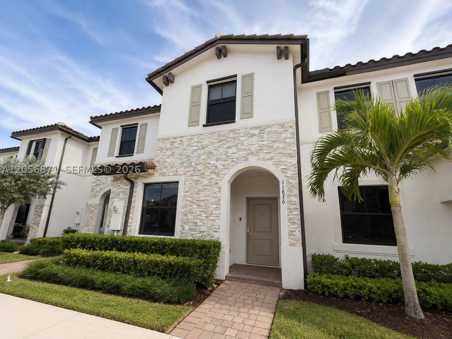 11876 SW 245th Ter – photo 1 of 16