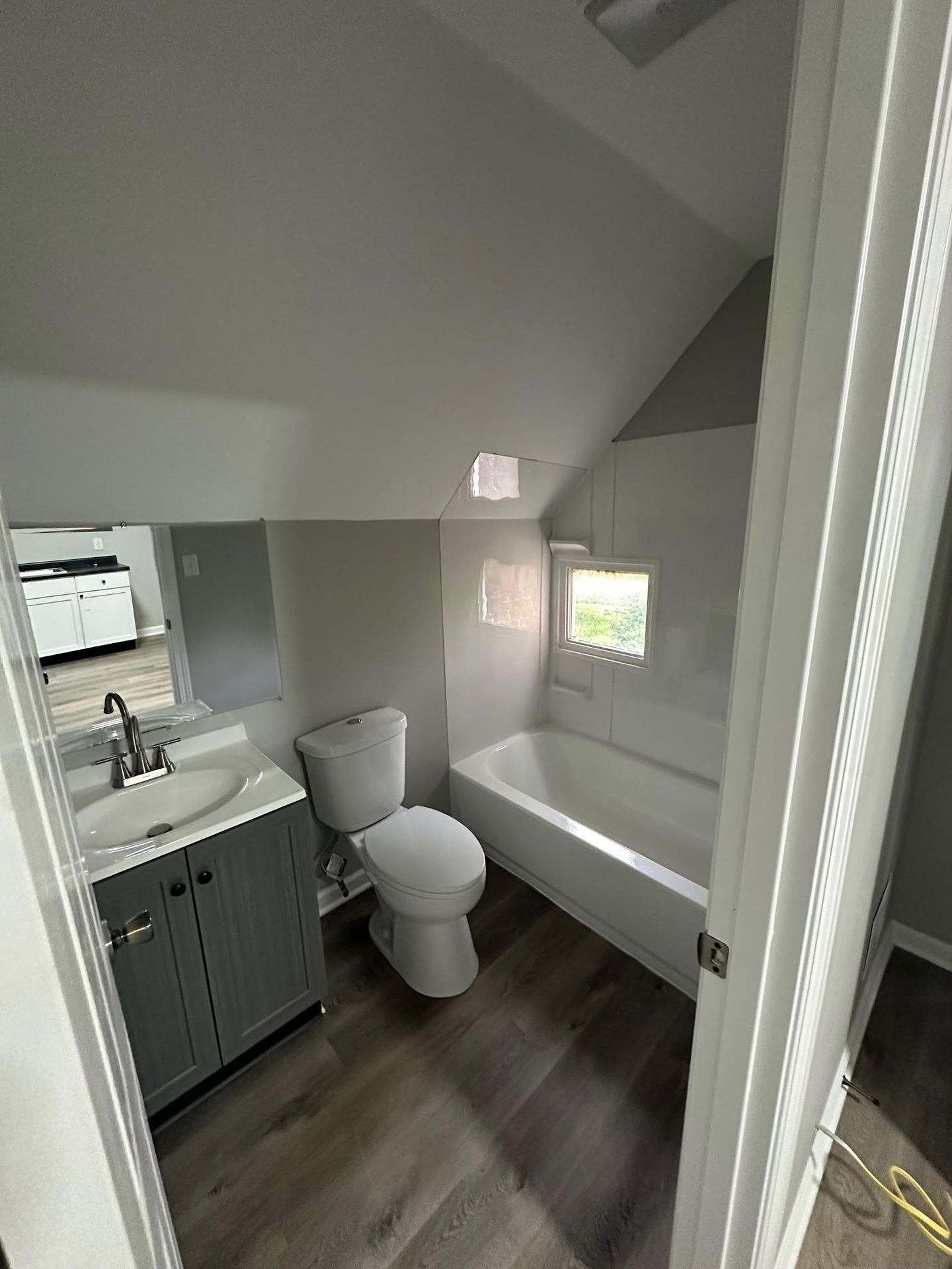 1109 E Kirby Ave (Whim & Proper, LLC) – photo 1