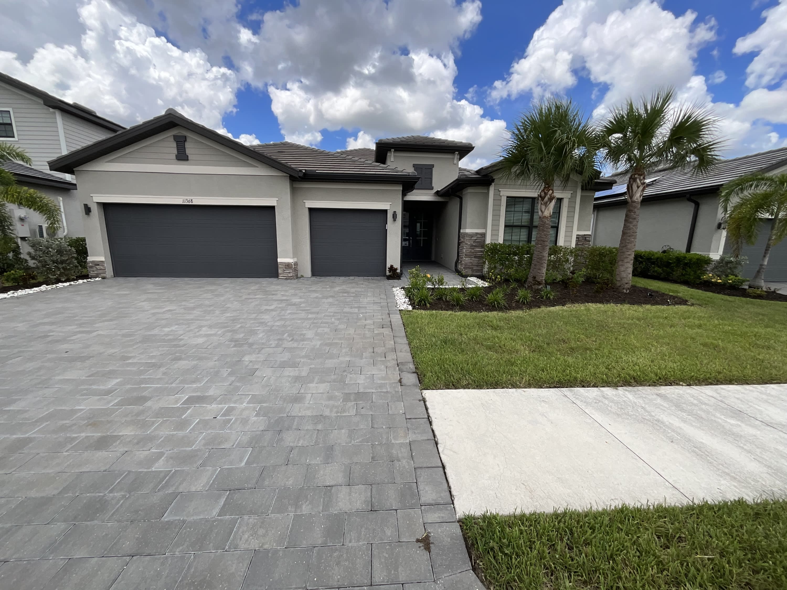 11368 Canopy Loop – photo 1