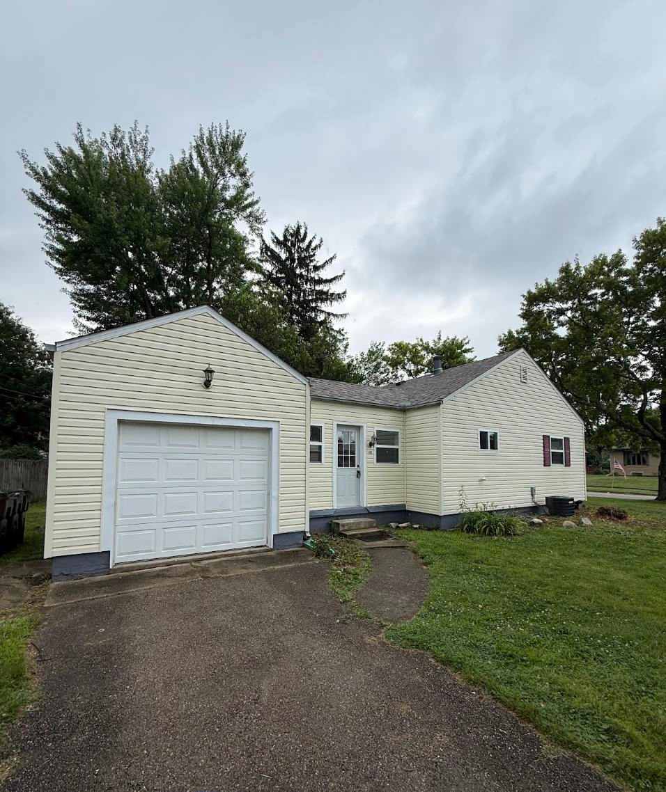 608 Schuyler Drive – photo 1 of 17