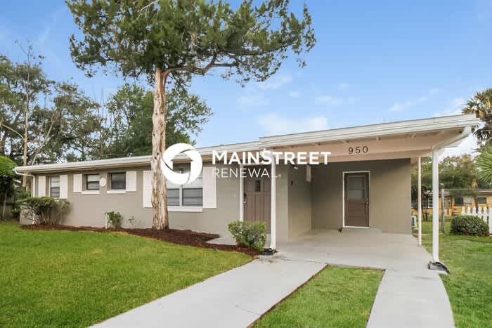 950 Lormann Circle – photo 1 of 16