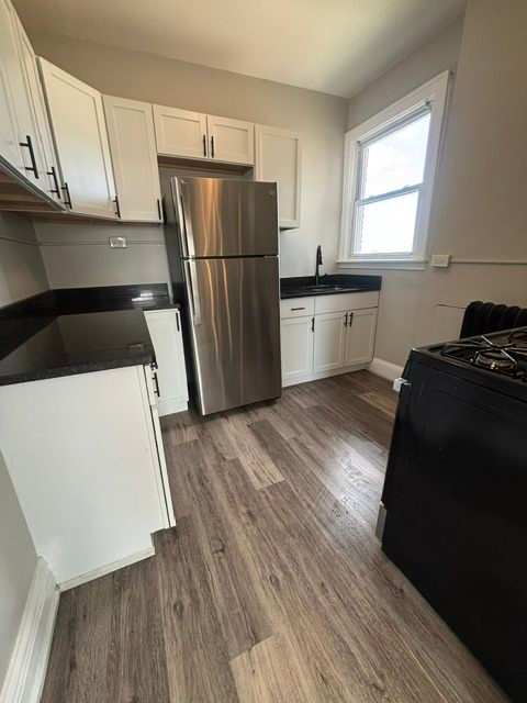 124 1/2 Sibley Street – photo 1 of 13