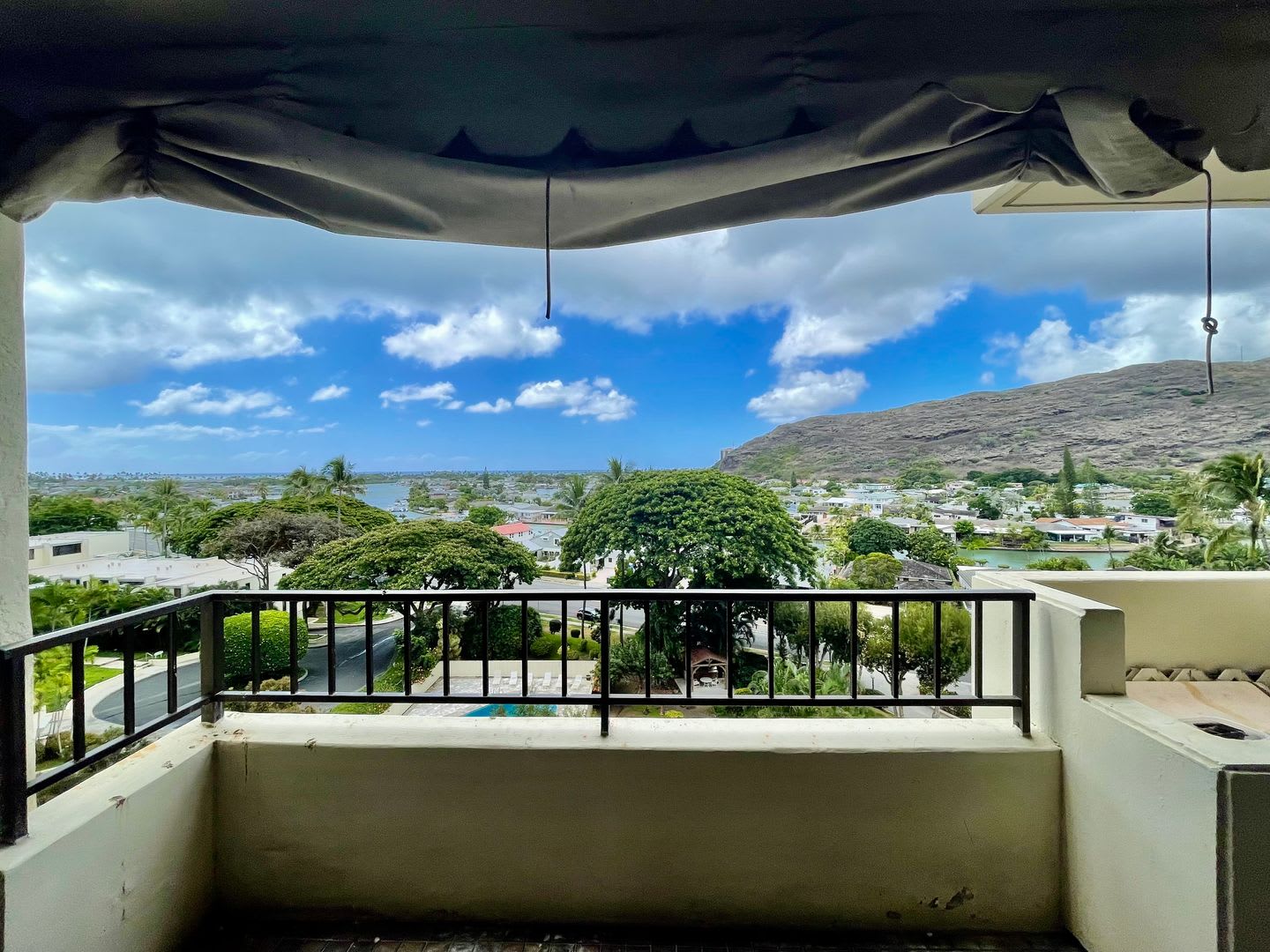 1Bedroom, 1 Bathroom Unit in Naniwa Gardens, Hawaii Kai, AVAILABLE Soon! – photo 1 of 15