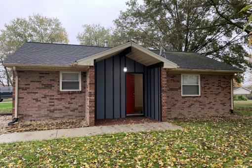 218 Loren Drive – photo 1 of 11