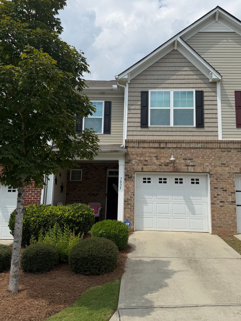 Exclusively Offered By Muse Realty Rentals Llc – photo 1 of 291