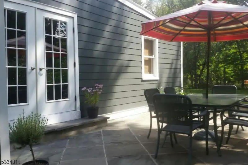 33 Meadowview Rd – photo 1