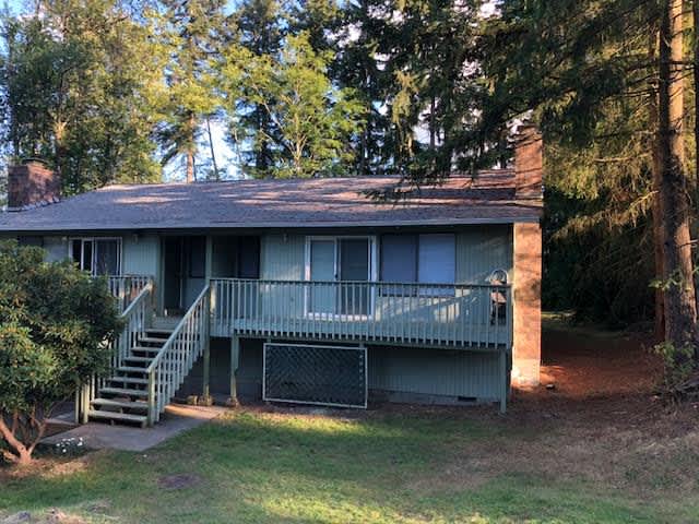 3252 Southeast Goldmaur Court – photo 1 of 18
