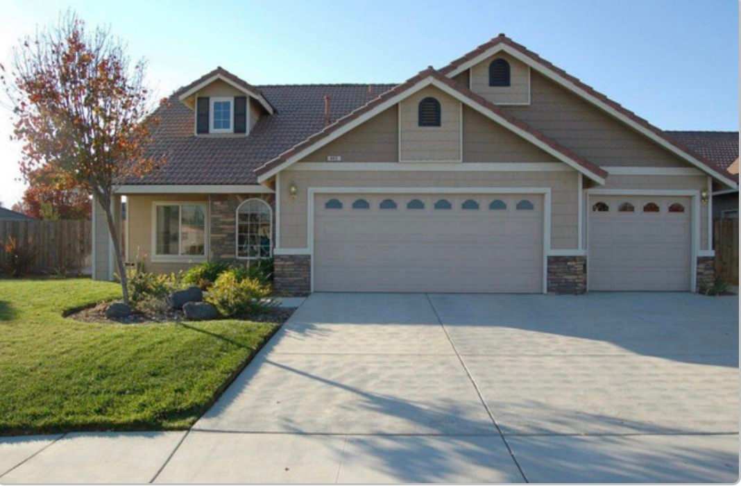 445 S 19Th Ave – photo 1