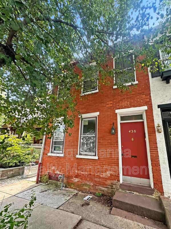 438 W. Orange Street – photo 1