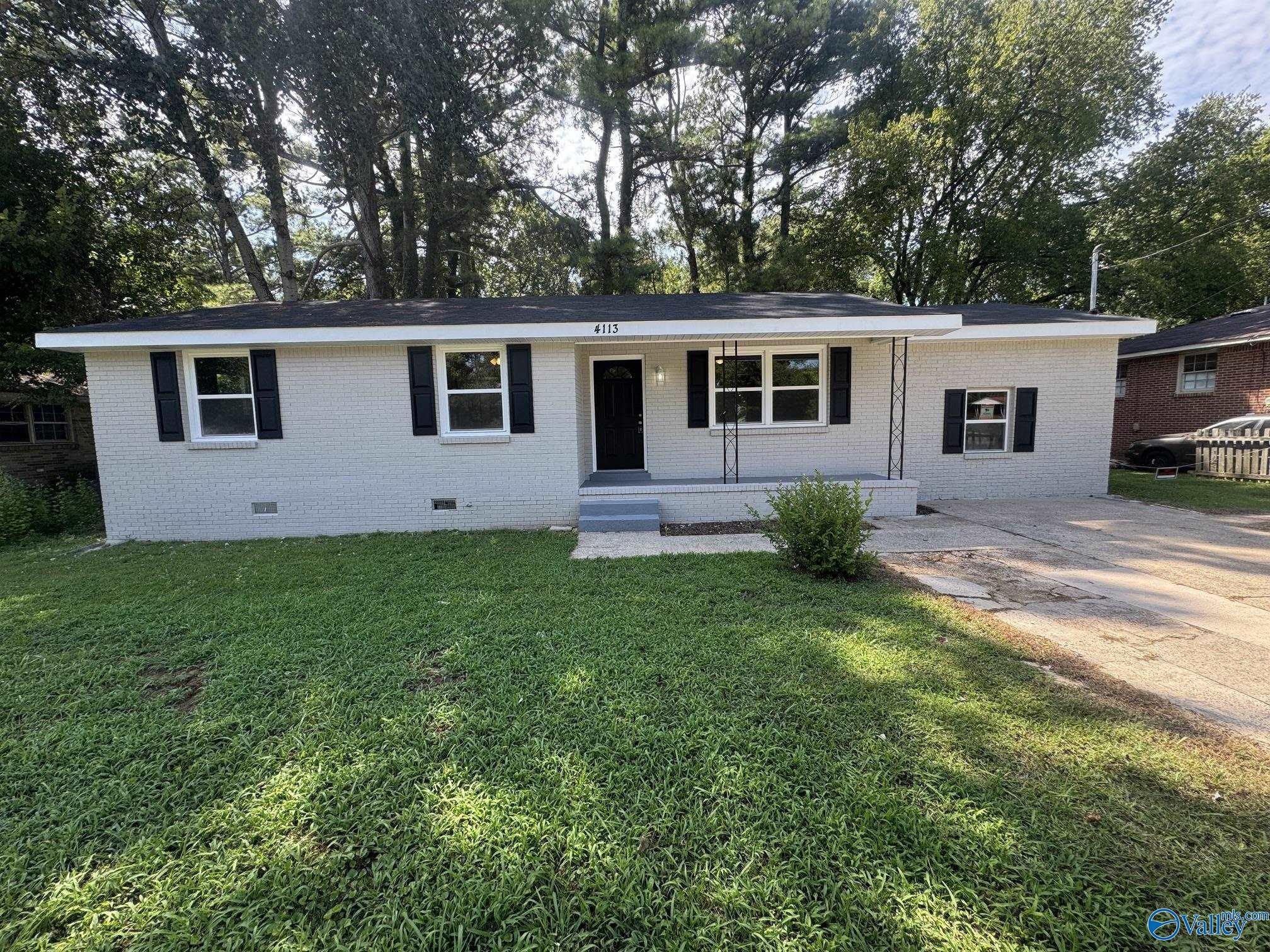 4113 Blue Springs Road NW – photo 1