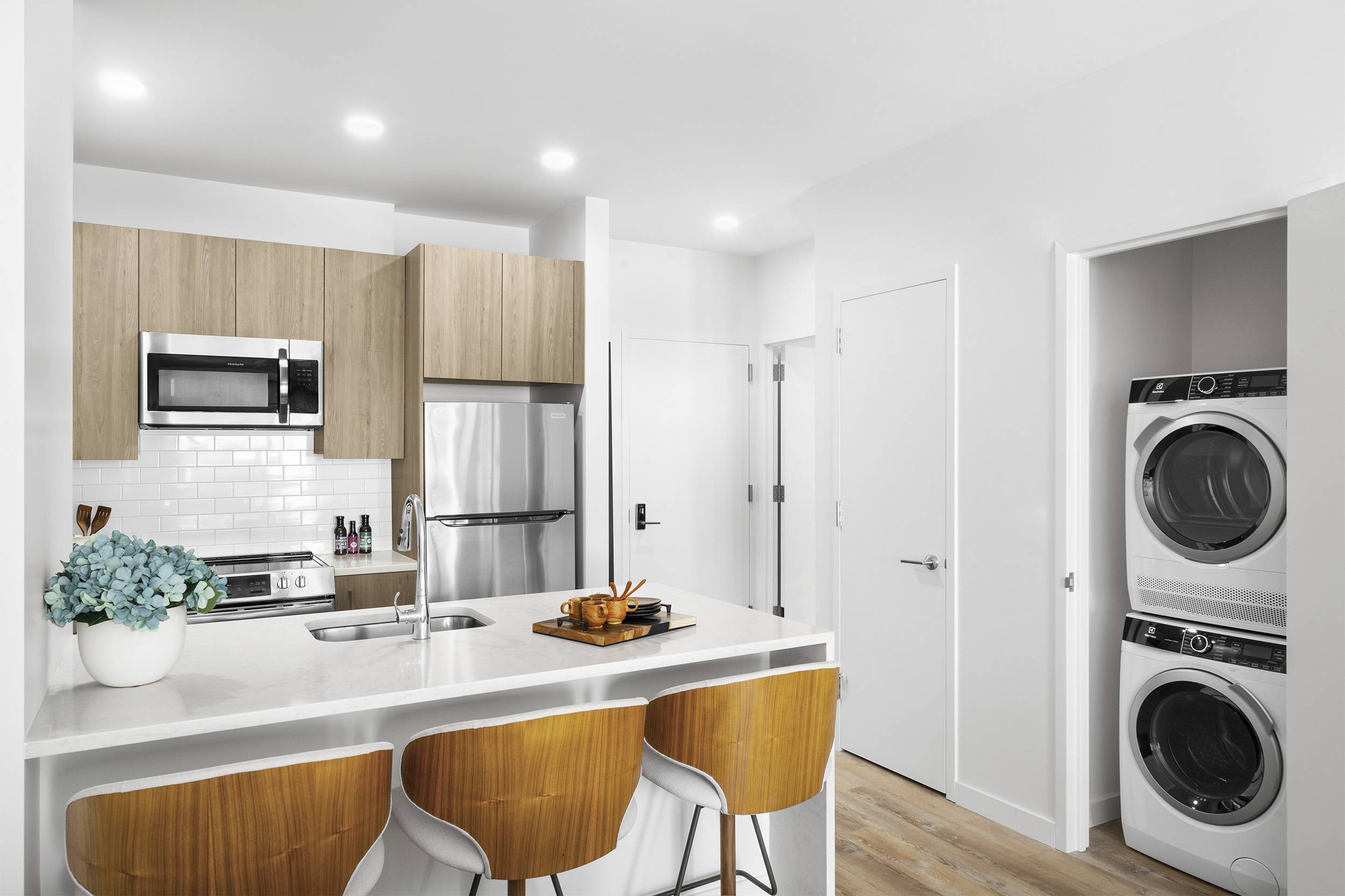 25 Maple Avenue – photo 1