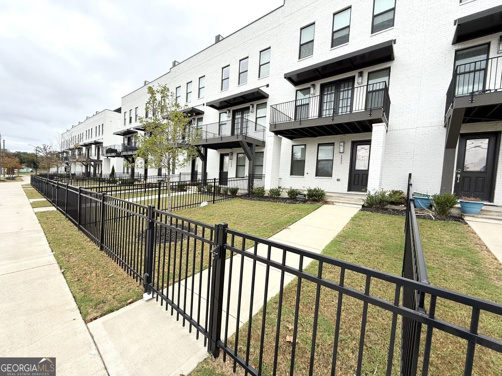 1031 Robert Smalls Way – photo 1