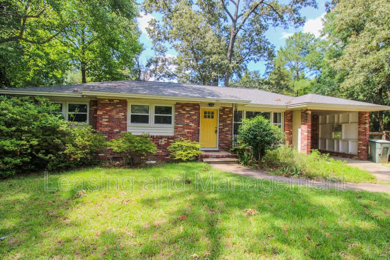 927 Holly Court – photo 1 of 85
