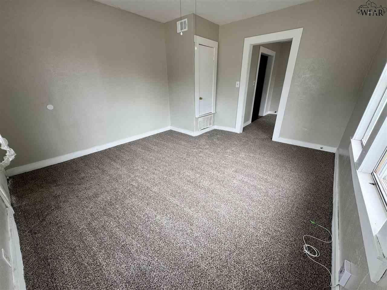 3006 AVENUE K – photo 1 of 5