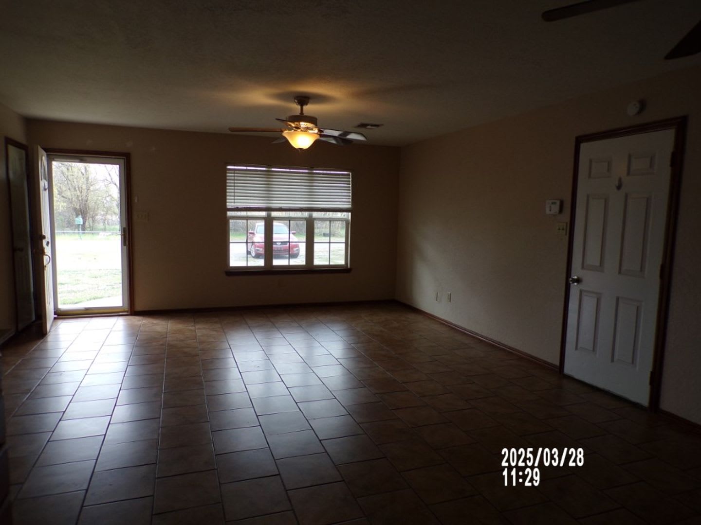 201 W E Ave – photo 1 of 5