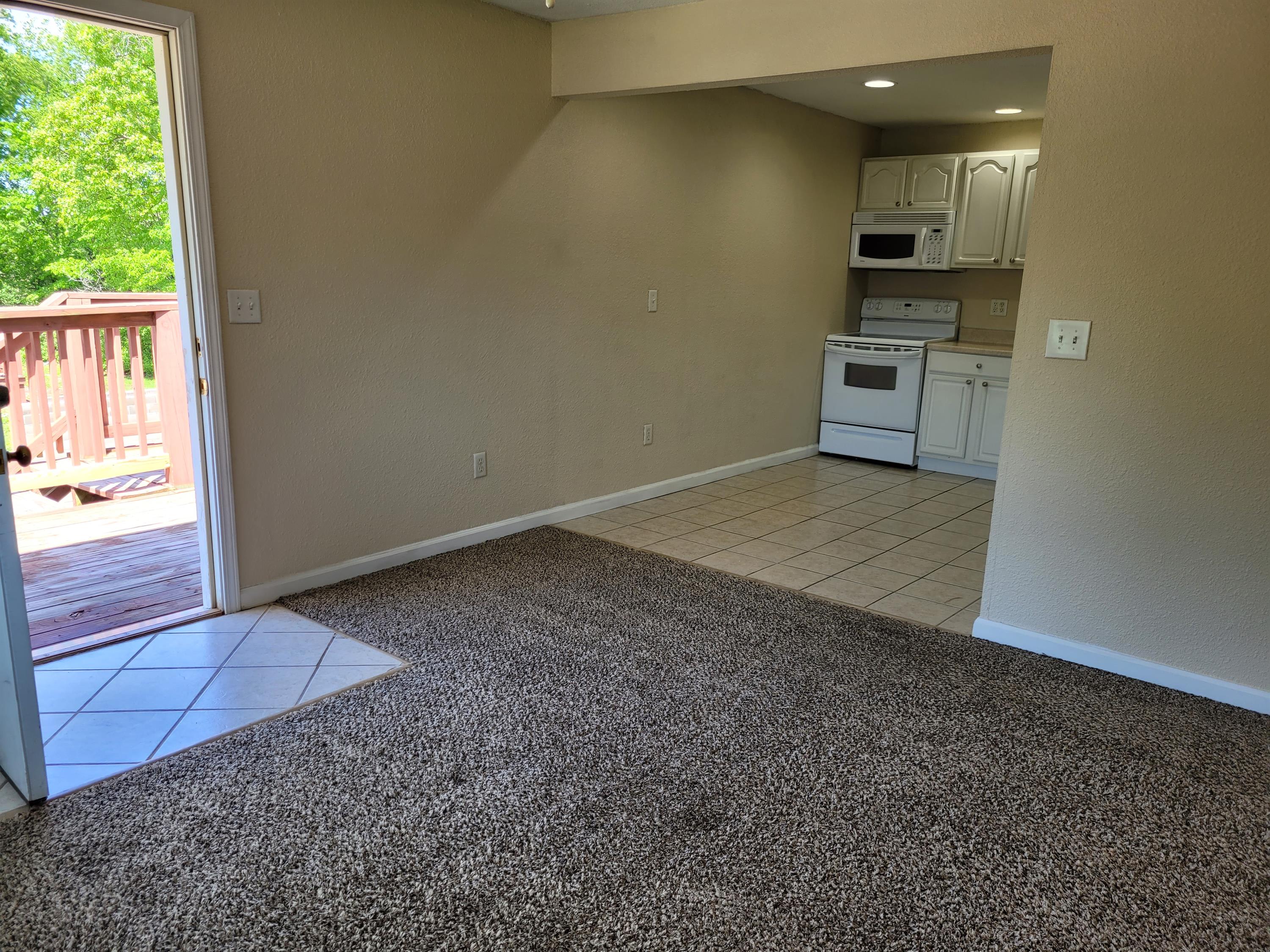 1009 1 Briarwood Rd – photo 1 of 18