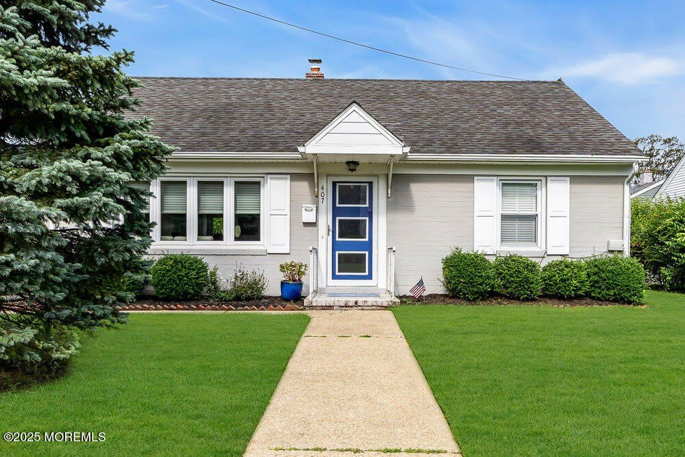407 8th Avenue – photo 1 of 35