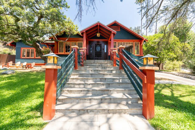 89 East Alegria Avenue – photo 1 of 8
