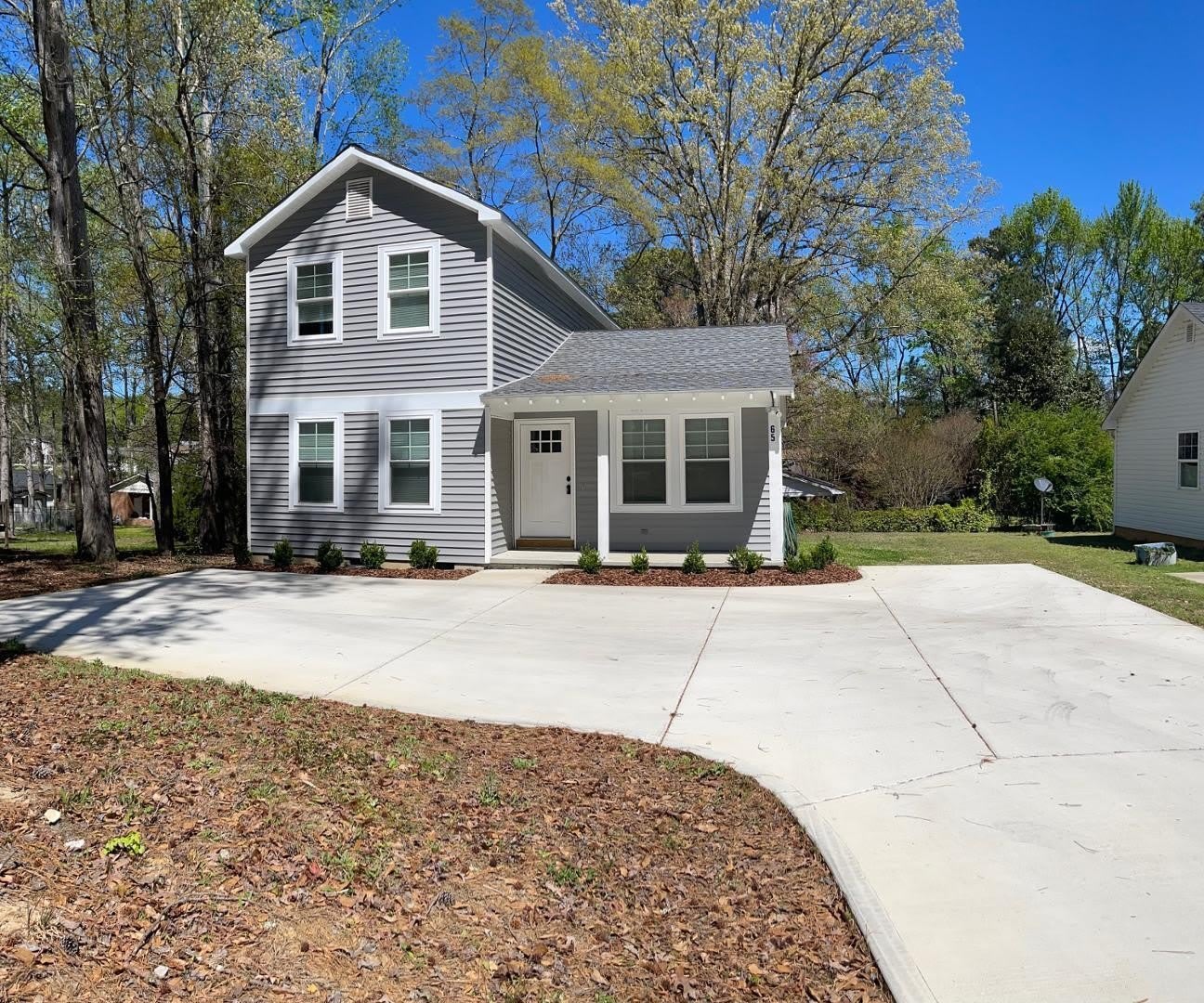 65 Lester Street – photo 1 of 17