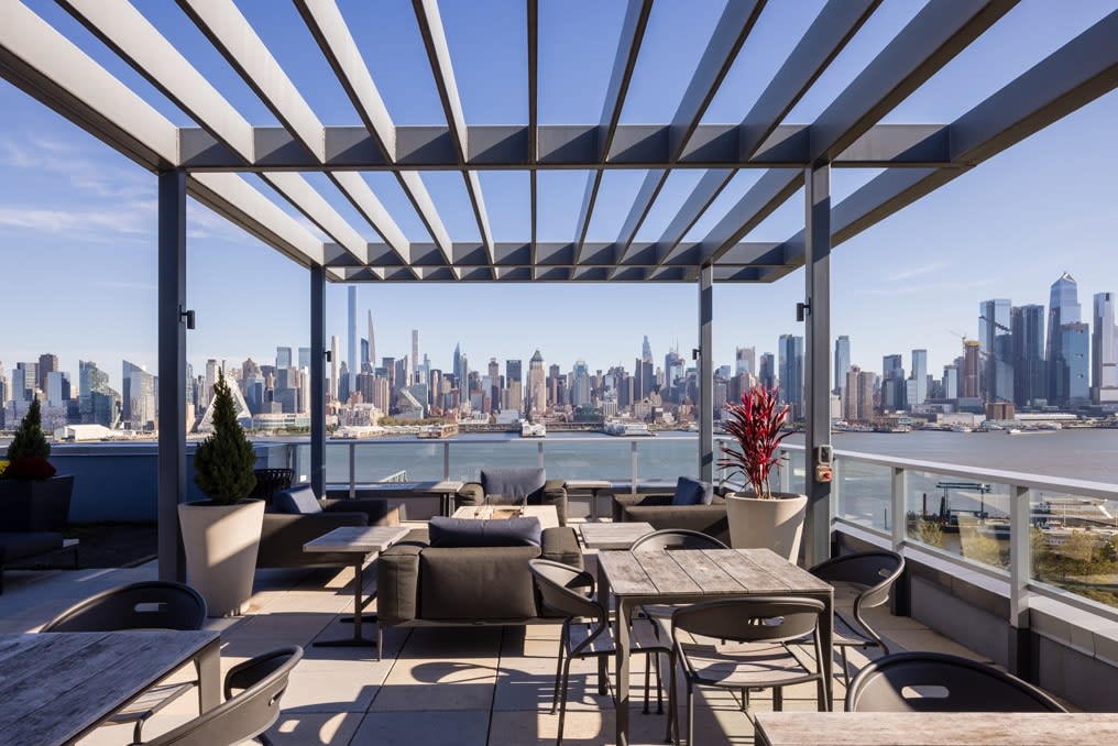 RiverHouse 11 – photo 1