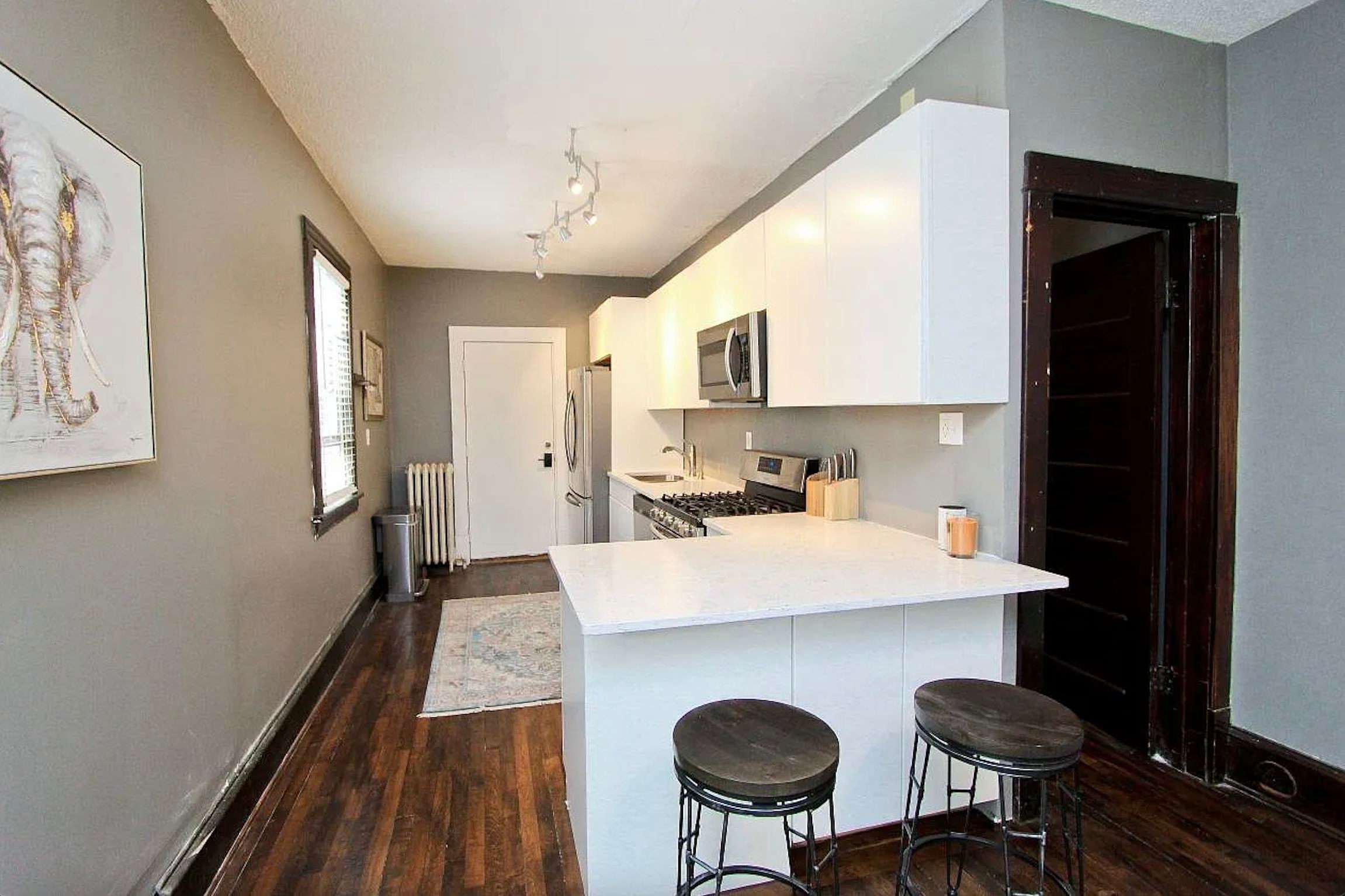 3024 Pleasant Avenue – photo 1