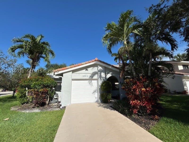 20910 Estada Ln – photo 1