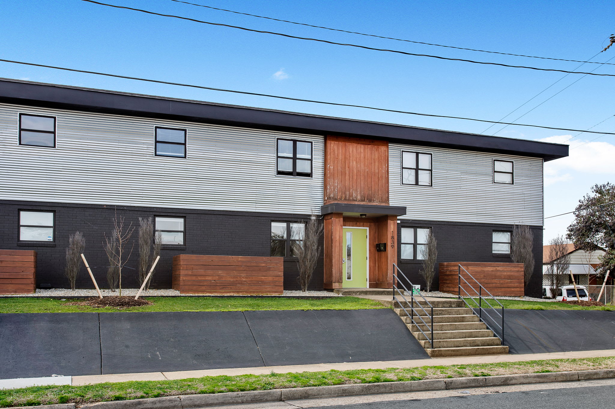 1837 Grayland Avenue – photo 1