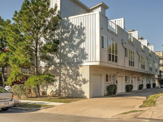 1414 South Quincy Avenue B – photo 1