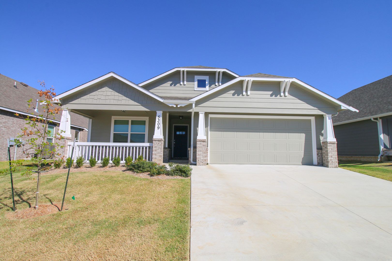 Like New 4 Bedroom Capital Homes!!! – photo 1 of 33