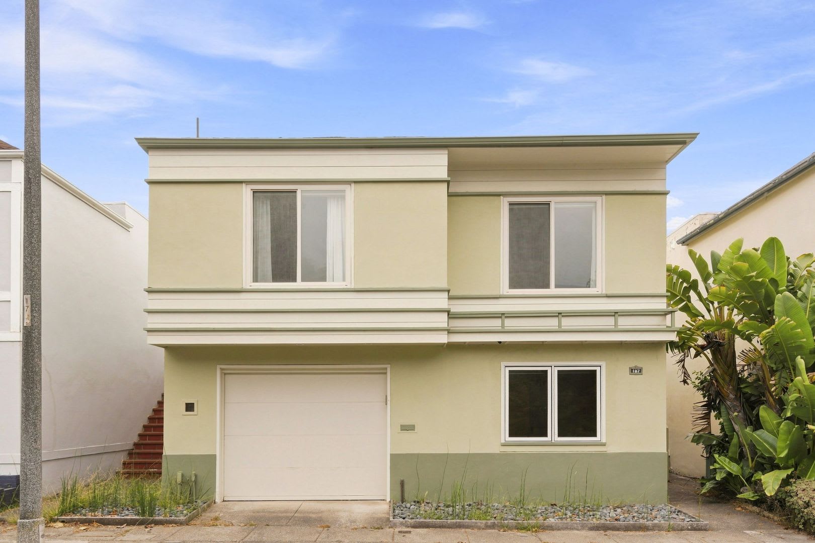 3 Bed + Office, 2 Bath Updated Twin Peaks Home – photo 1
