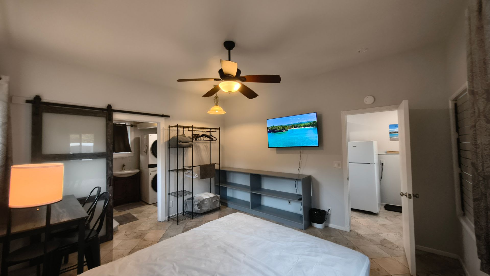 **Beautifully Furnished Private Studio – Captain Cook – photo 1 of 6