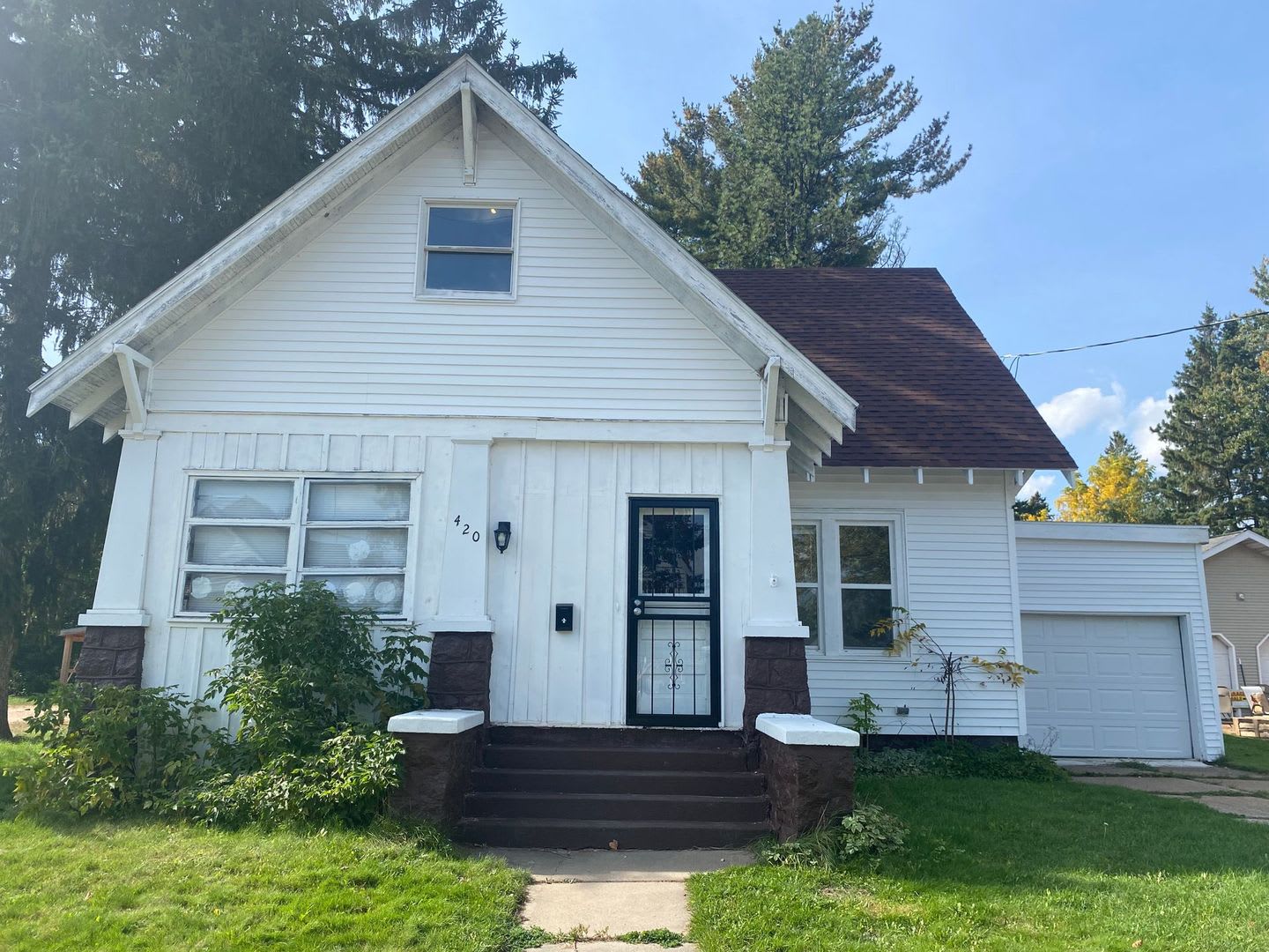 3 Bed 1 Bath Single Home in Antigo – photo 1 of 12