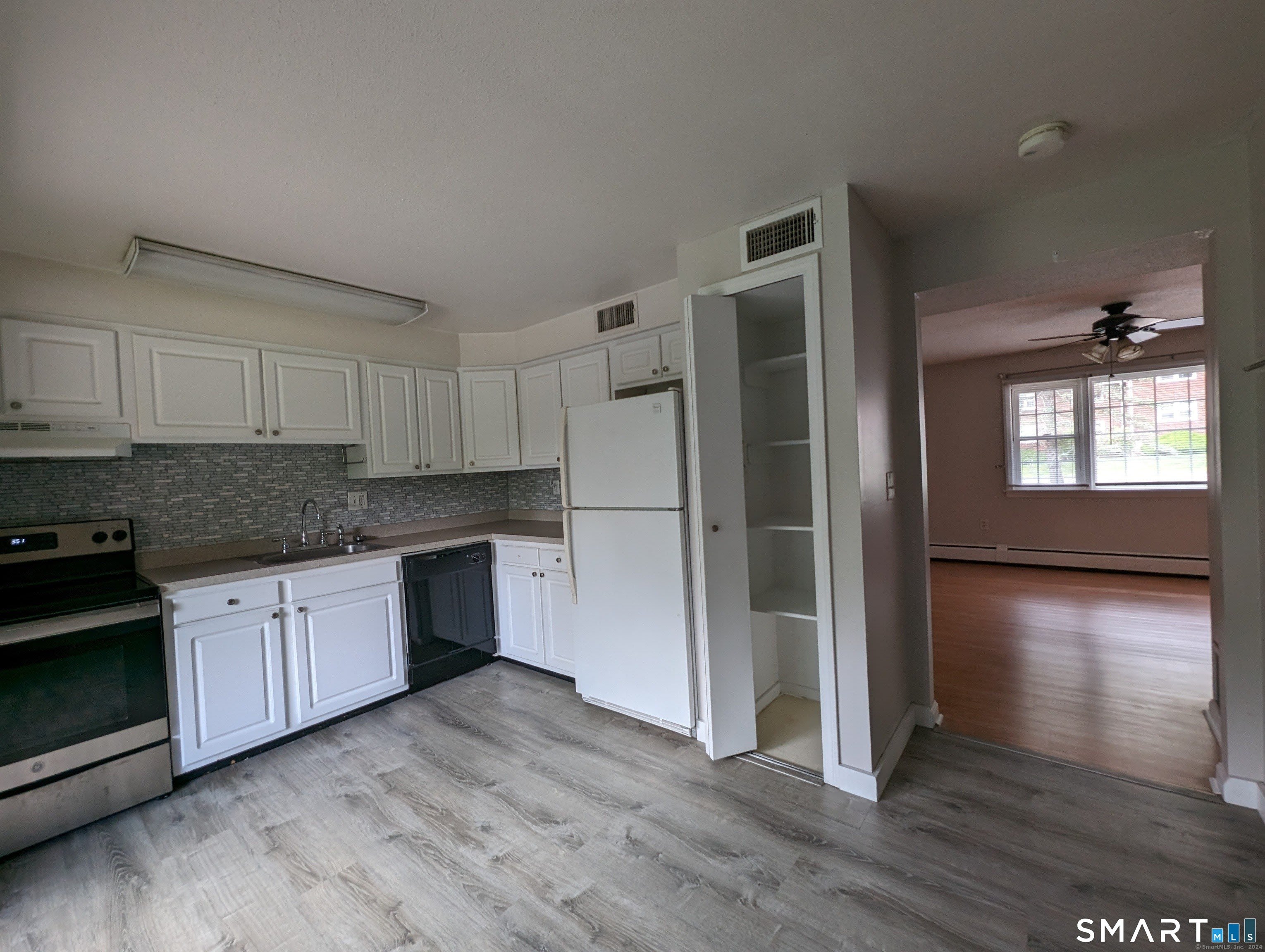 2 Loveland Hill Road – photo 1 of 14