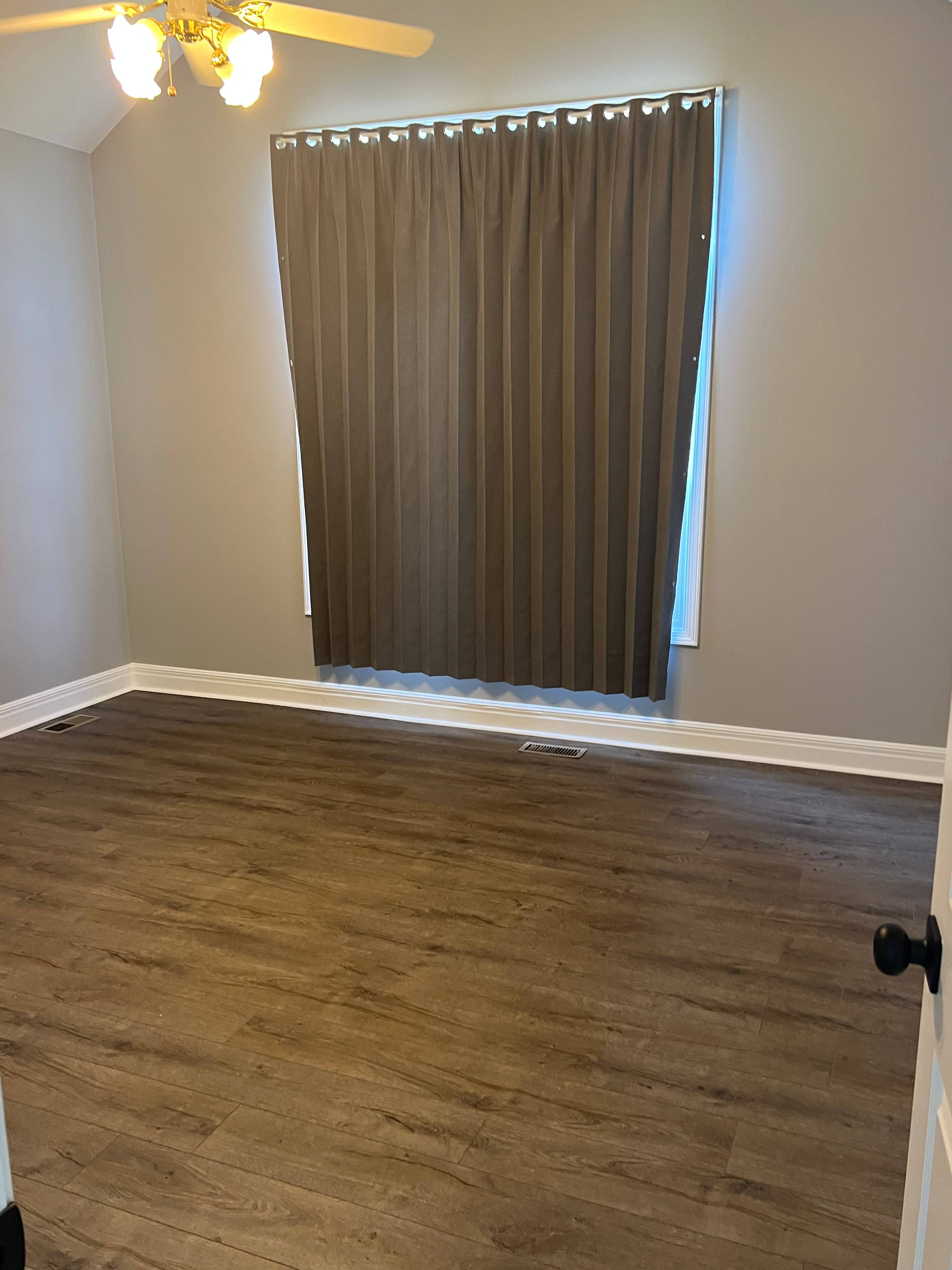 1423 Monterey Hill Dr – photo 1