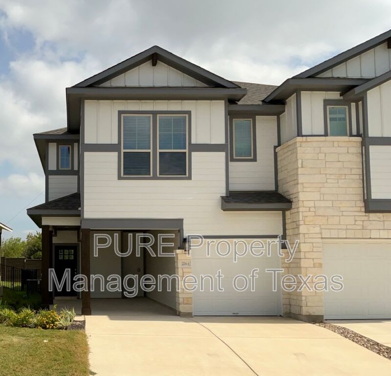 2204 Cornfield Dr – photo 1