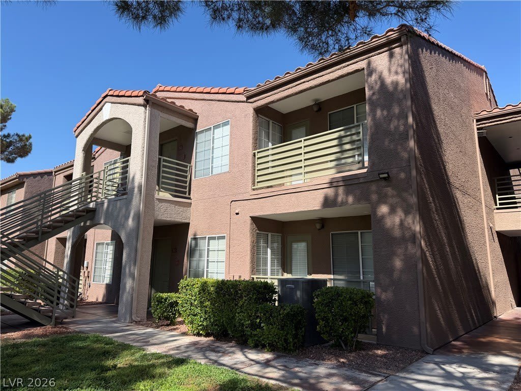 2130 Sealion Drive – photo 1