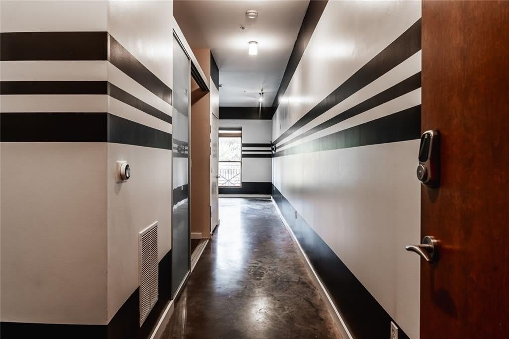 333 Nelson Street SW – photo 1