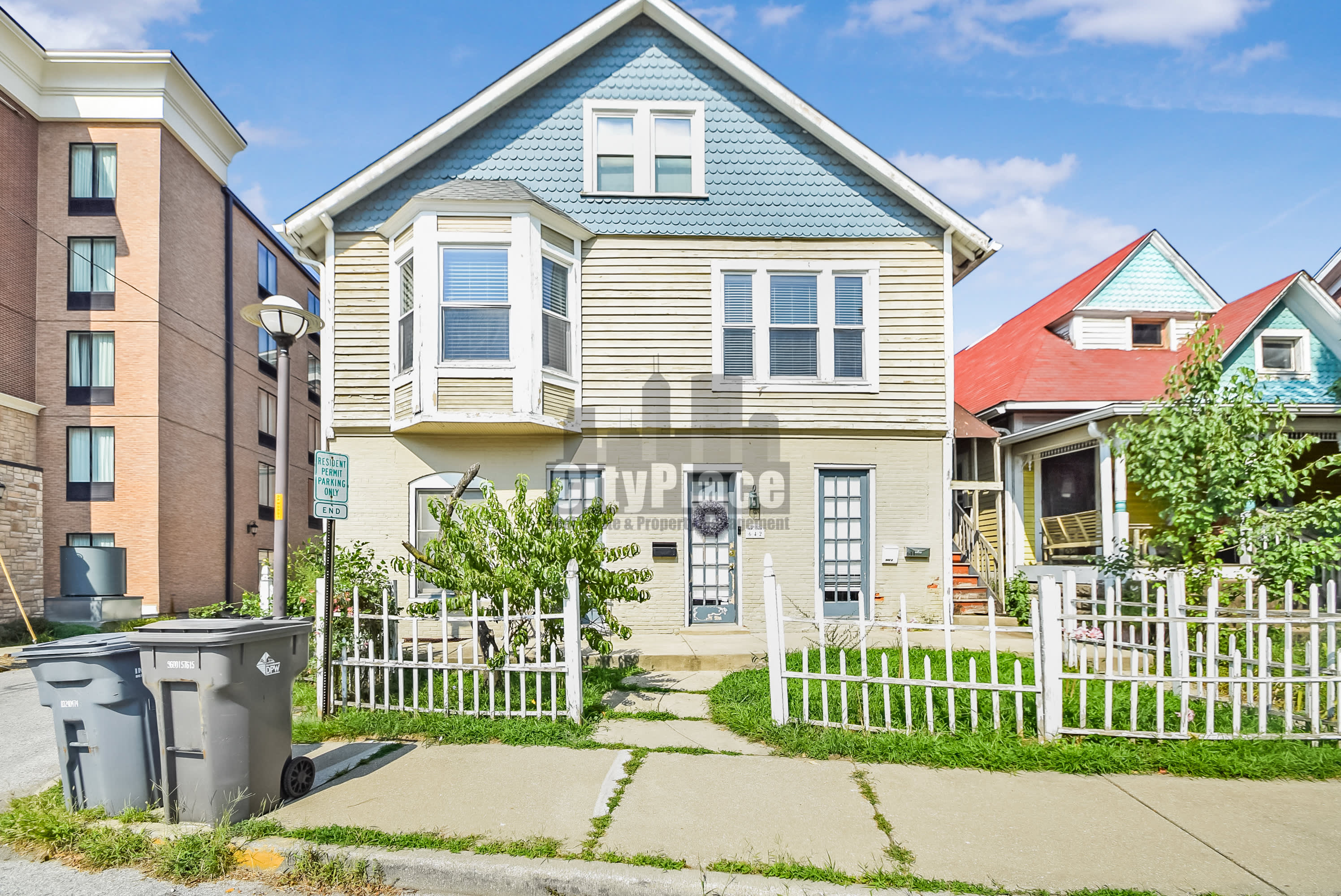 642 S Meridian St – photo 1