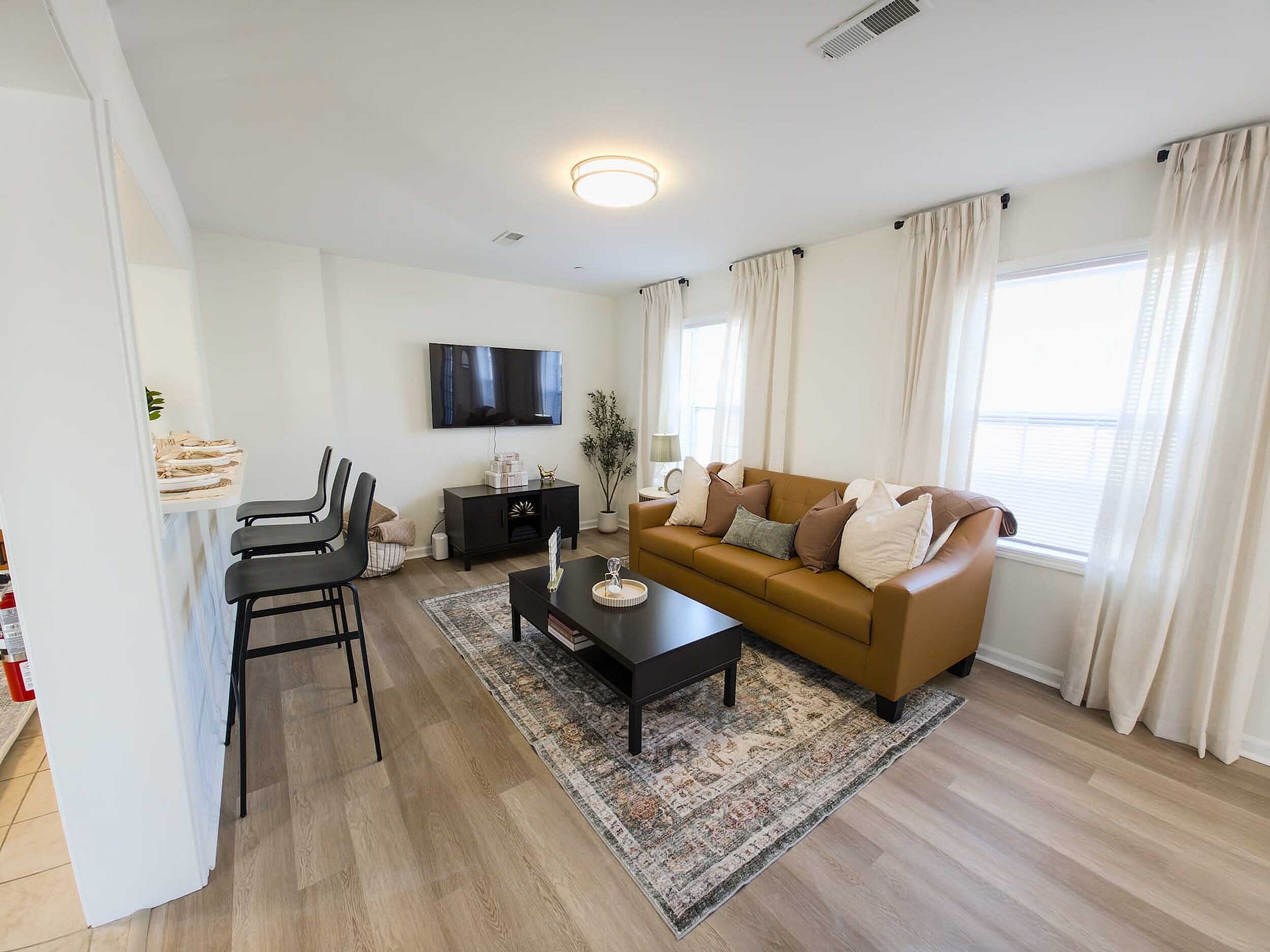 Villas at Happy Valley – photo 1 of 19