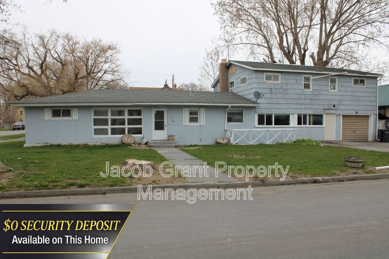 1310 Lake Ave. – photo 1