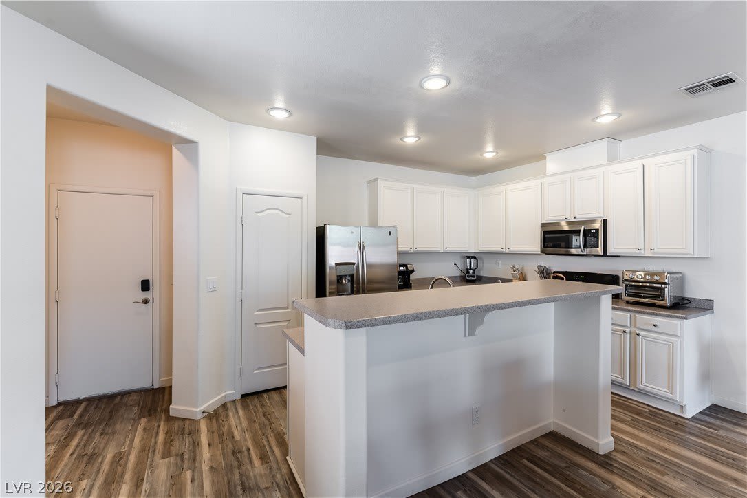 1362 Grass Creek Avenue – photo 1