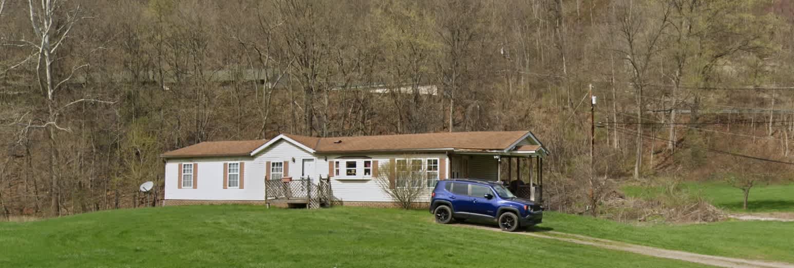 120 Blythe Rd – photo 1