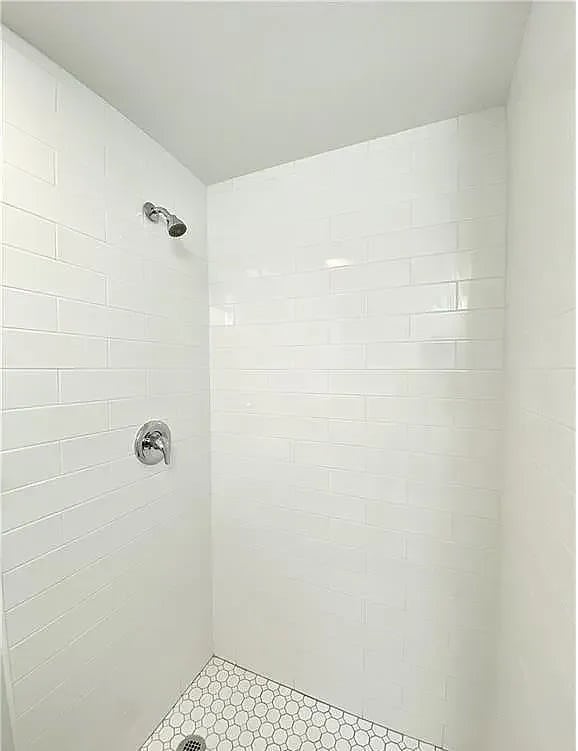 96 Cold Spring Rd # 2 – photo 1