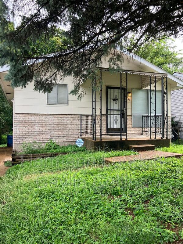 234 Connolly Drive – photo 1 of 37